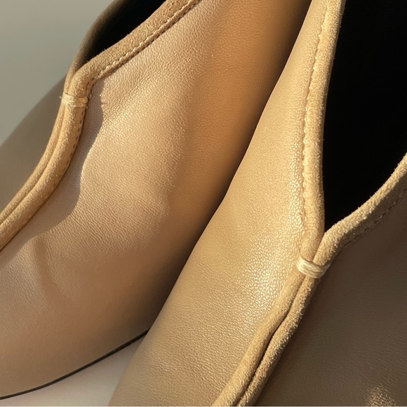 Celine Pump Heels - Picture 3 of 10